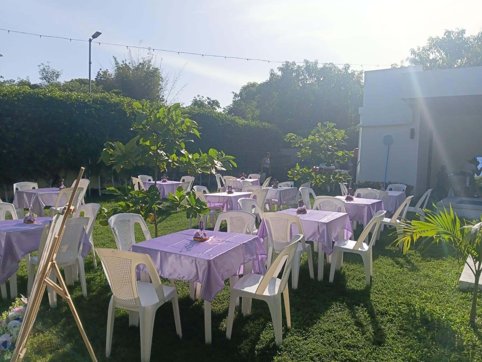 Mesas y Decoración para Celebraciones